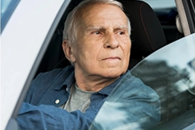Seguros vehiculares para adultos mayores