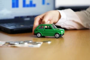 ¿Qué cubre un seguro de auto en caso de accidente?